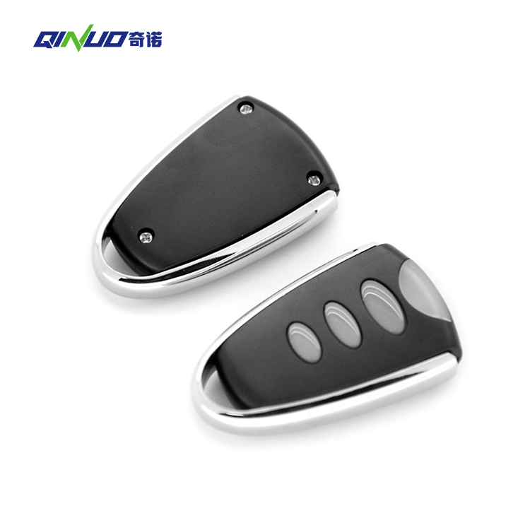 QN-RS172X 3-channel Universal Wireless Rolling Code Remote Control Compatible with FAAC-XT4433RC